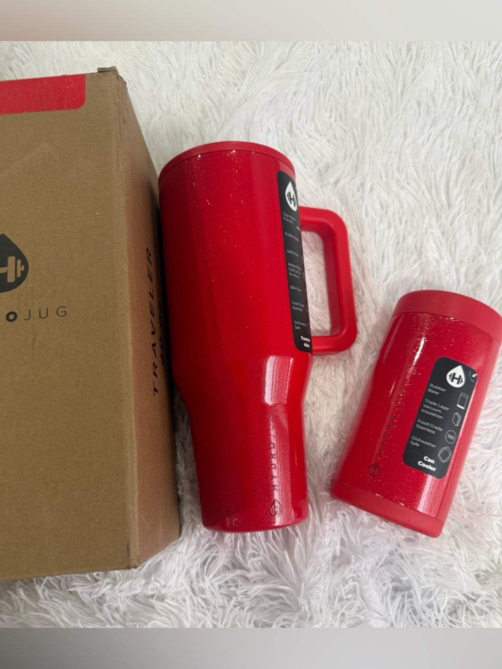 HydroJug 40 oz HOlly Traveler and slim can 16 oz